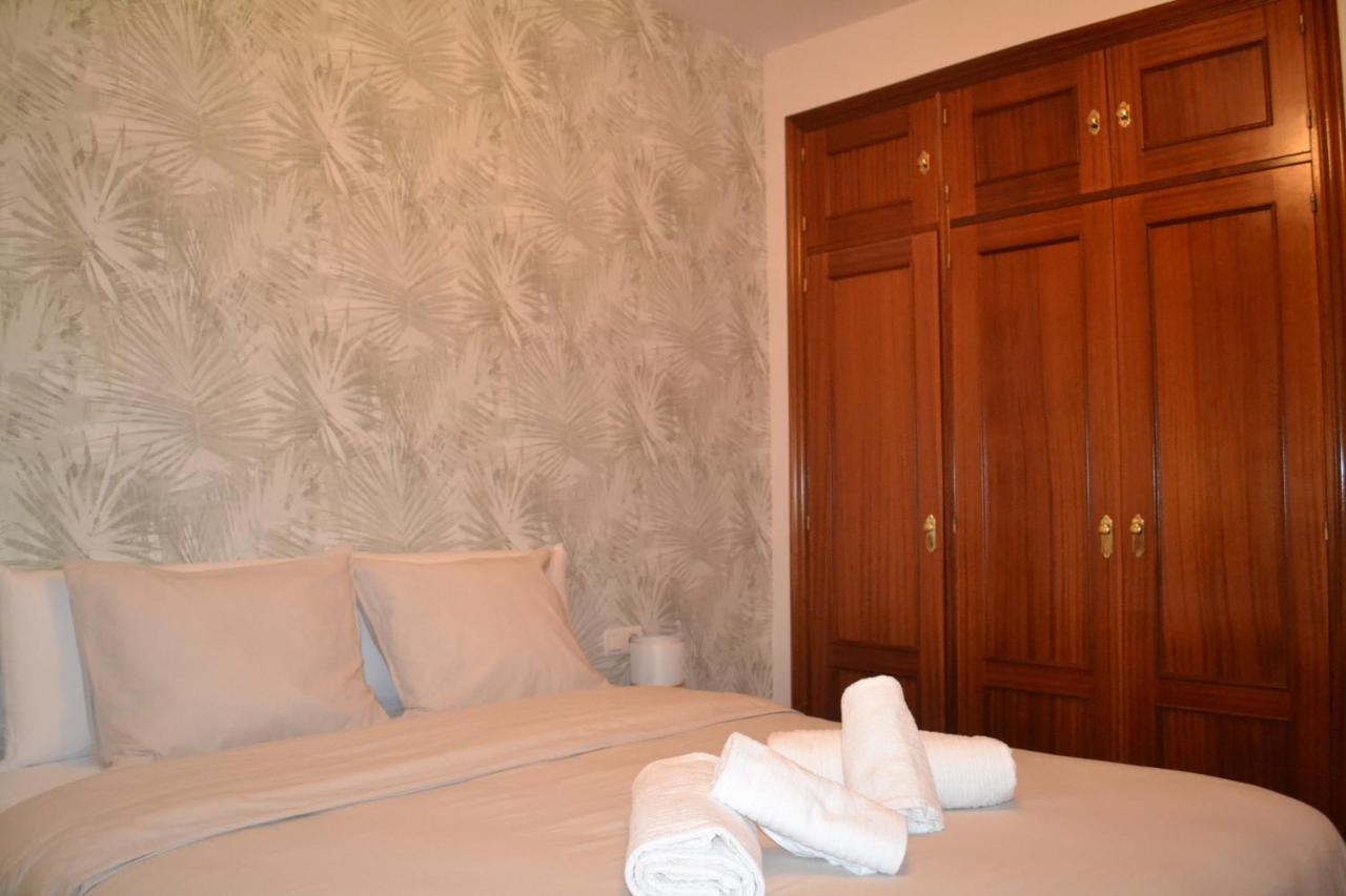 Apartamento Posidonia Free Parking Cadiz Bagian luar foto